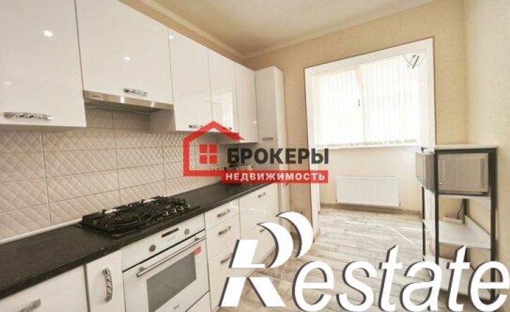 3-комн квартира улица Горпищенко, 145 к1,  д. 145 к1