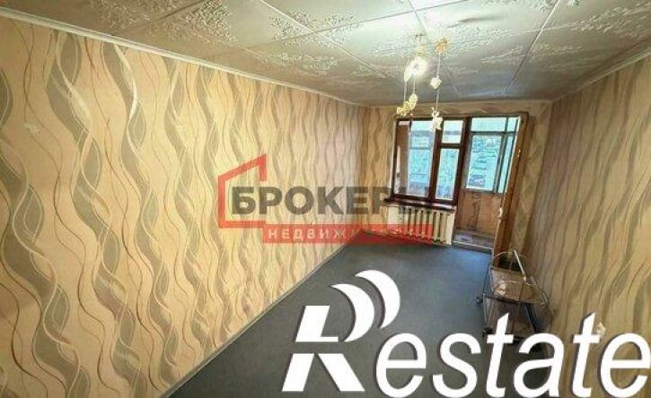 2-комн квартира улица Челнокова, 33,  д. 33