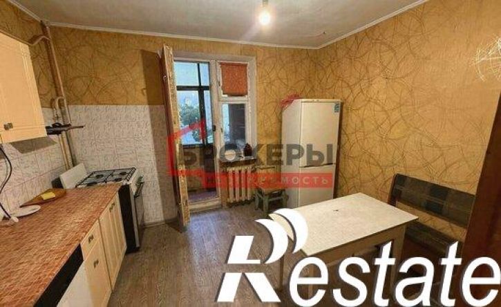 2-комн квартира улица Челнокова, 33,  д. 33
