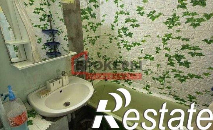 2-комн квартира улица Челнокова, 33,  д. 33