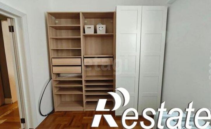 2-комн квартира спуск Шестакова, 1,  д. 1