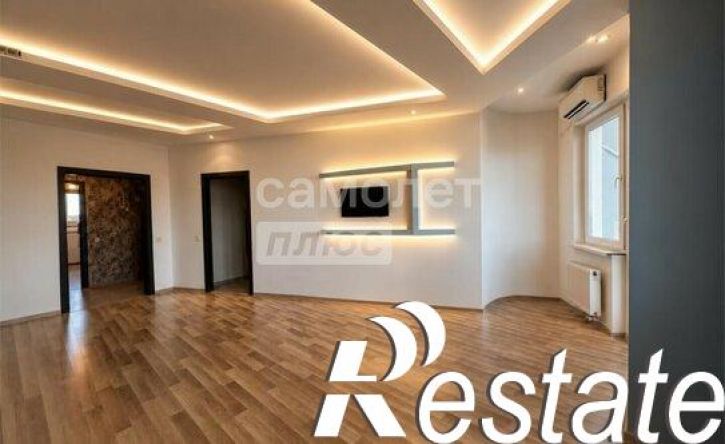 3-комн квартира Маячная улица, 50,  д. 50