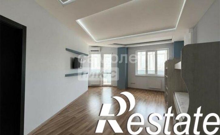 3-комн квартира Маячная улица, 50,  д. 50