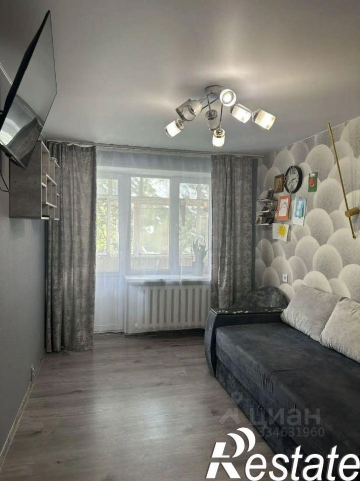 2-комн квартира улица Нахимова, 14,  д. 14