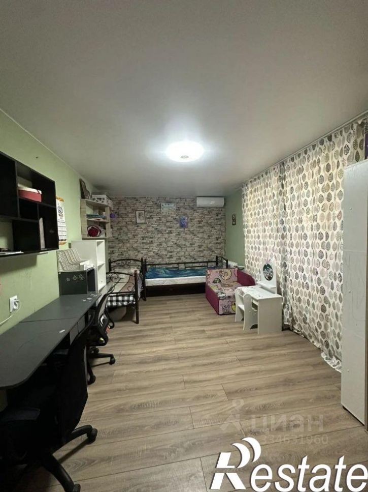 2-комн квартира улица Нахимова, 14,  д. 14