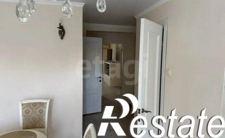 2-комн квартира мкр 10, 22,  д. 22