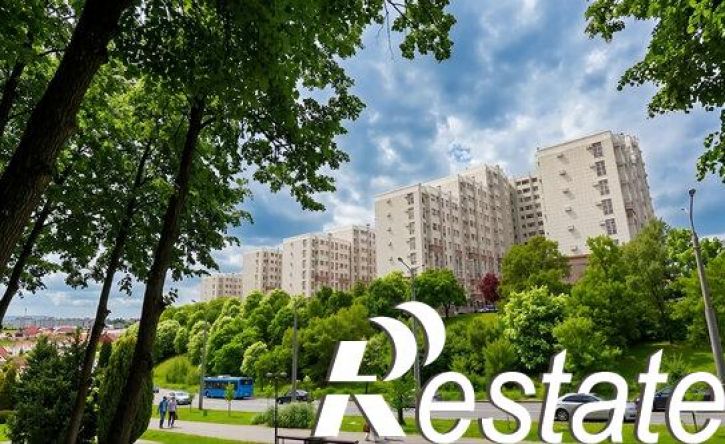 2-комн квартира улица Колобова, 44 к3,  д. 44 к3