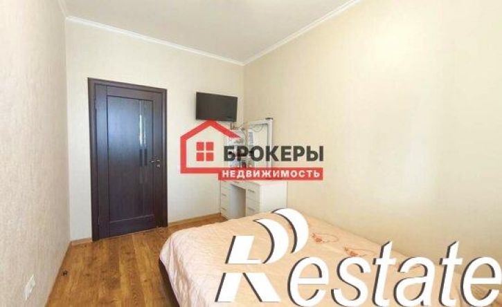 3-комн квартира Античный проспект, 52,  д. 52