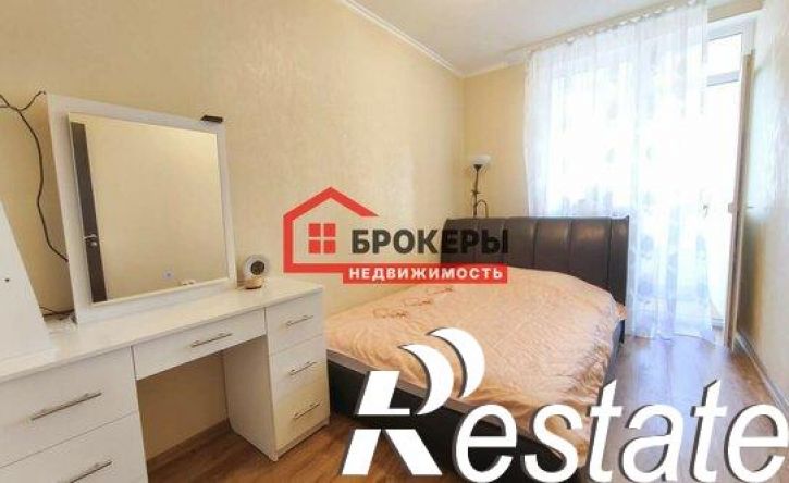 3-комн квартира Античный проспект, 52,  д. 52