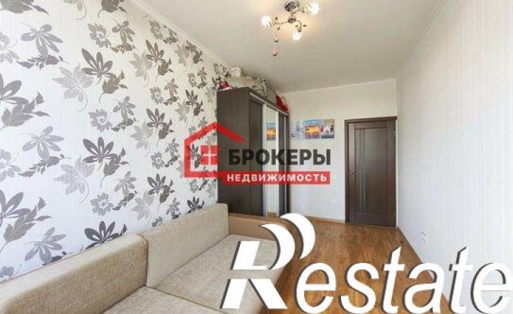 3-комн квартира Античный проспект, 52,  д. 52
