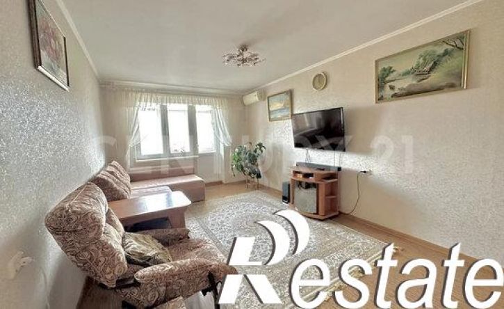 3-комн квартира улица Генерала Лебедя, 16,  д. 16