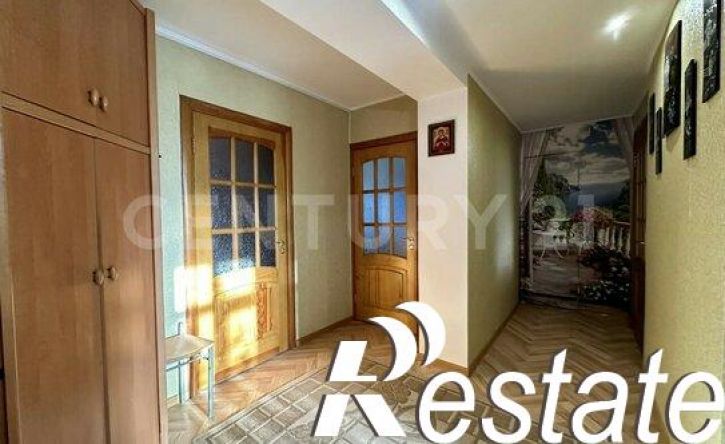 3-комн квартира улица Генерала Лебедя, 16,  д. 16