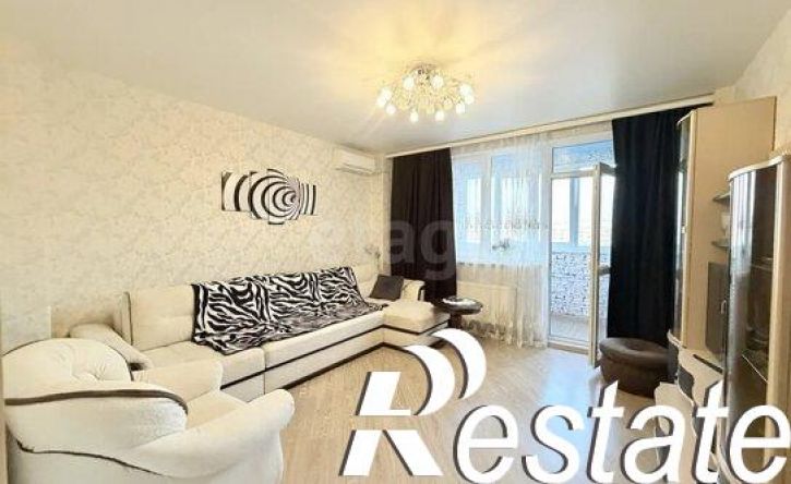 2-комн квартира улица Колобова, 21Г,  д. 21Г
