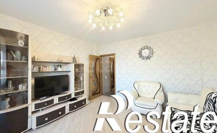 2-комн квартира улица Колобова, 21Г,  д. 21Г
