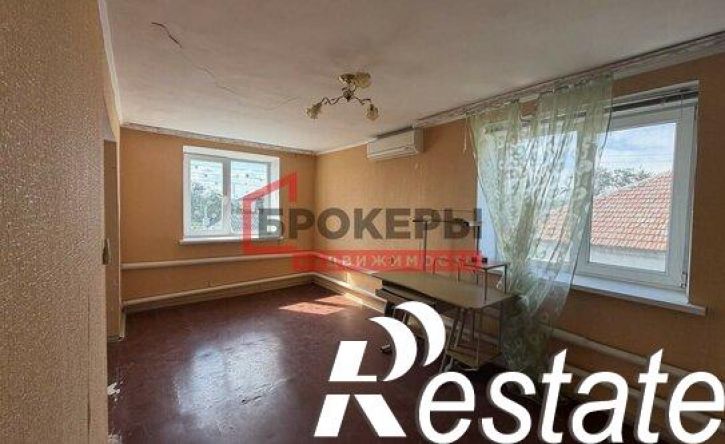 5-комн квартира улица Парижской коммуны, 14,  д. 14