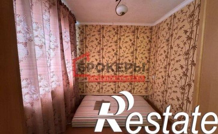 5-комн квартира улица Парижской коммуны, 14,  д. 14