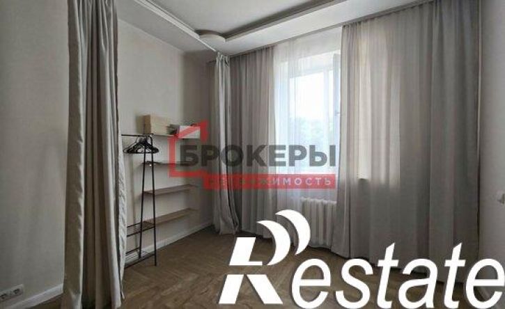 1-комн квартира улица Крестовского, 17,  д. 17