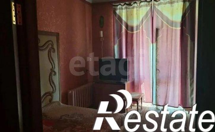 2-комн квартира улица Героев Севастополя, 12,  д. 12