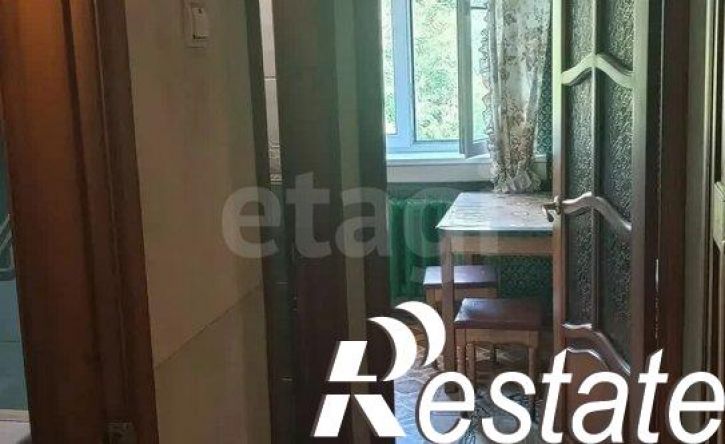 2-комн квартира улица Героев Севастополя, 12,  д. 12