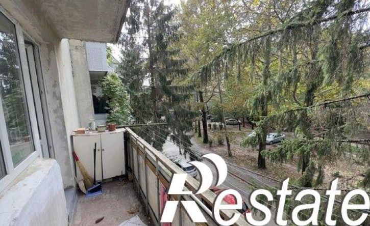 3-комн квартира проспект Победы, 35,  д. 35