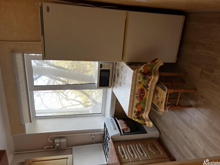 2-комн квартира Гарнаева , 75