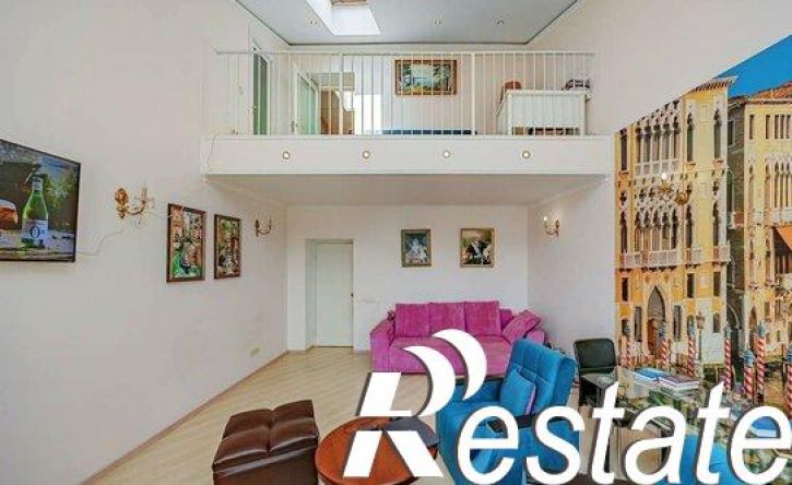 3-комн квартира Античный проспект, 4,  д. 4