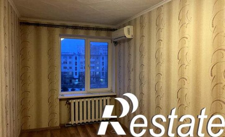 2-комн квартира Строительная улица, 13,  д. 13
