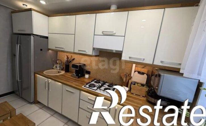 3-комн квартира улица Комбрига Потапова, 31 к2,  д. 31 к2