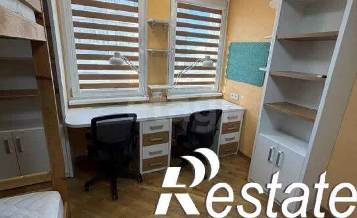 3-комн квартира улица Комбрига Потапова, 31 к2,  д. 31 к2