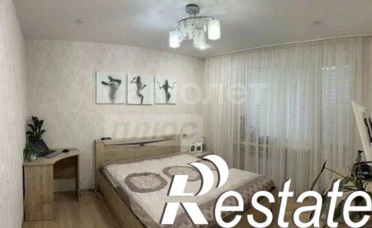4-комн квартира улица Громова, 62,  д. 62