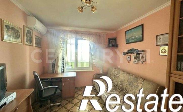 3-комн квартира улица Генерала Лебедя, 16,  д. 16