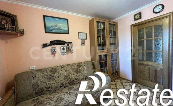 3-комн квартира улица Генерала Лебедя, 16,  д. 16