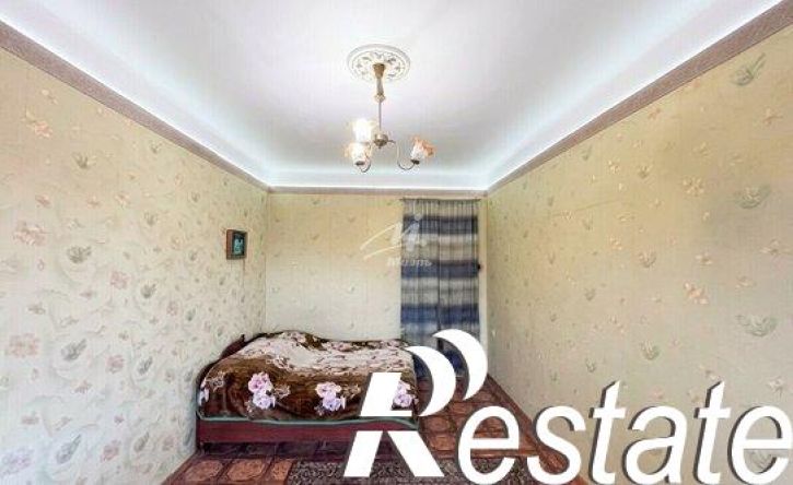2-комн квартира улица Героев Севастополя, 12,  д. 12