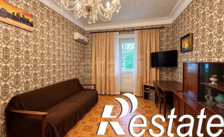 3-комн квартира Чехова вулиця, 1,  д. 1