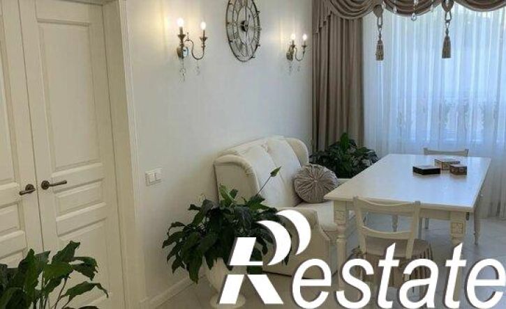 3-комн квартира улица Адмирала Фадеева, 46Бк1,  д. 46Бк1