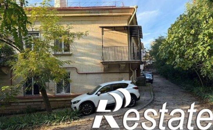 2-комн квартира спуск Шестакова, 1,  д. 1
